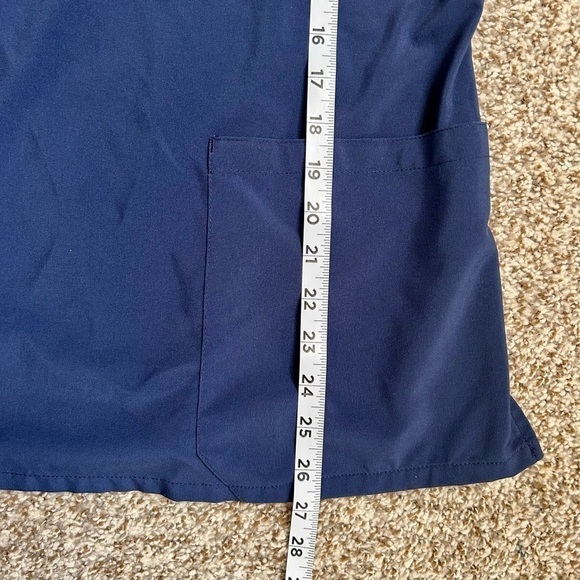 🦋 Dickies Blue V-Neck Scrub Top Nurse CNA Medial Hospital Medium - Picture 4 of 6